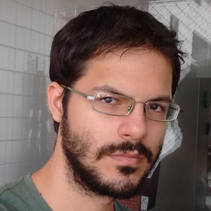 João - Professor de matemática - Recife