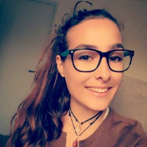 Yasmeen - Prof de maths - Fréjus