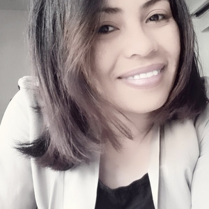 Nia - Prof de français - Noisy-le-Grand