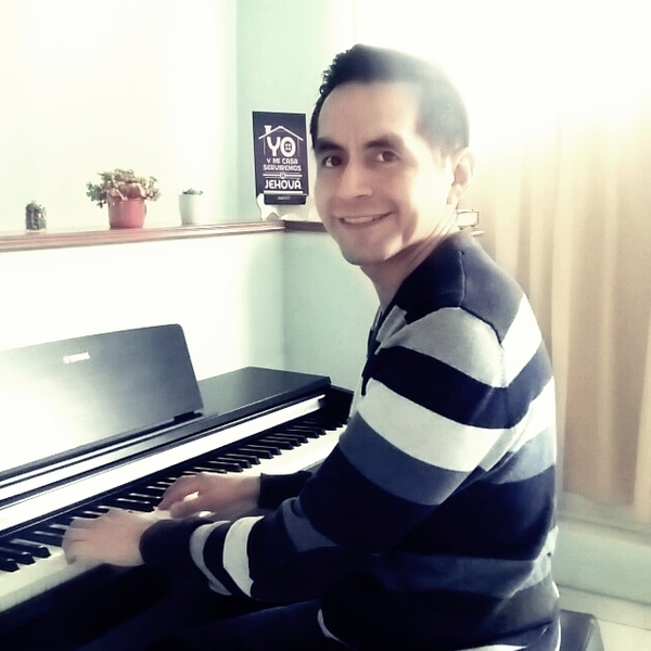 Jhon jairo - Prof piano - Cali