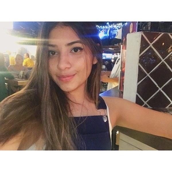 Victoria - Profe de traducción - inglés - Medellín