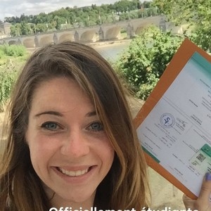 Elene - Prof d'histoire - Tours