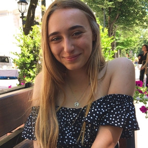 Ainhoa - tutor académico - 