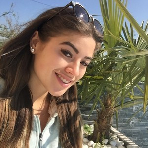 Elisa - Prof d'espagnol - Saint-Georges-d'Espéranche