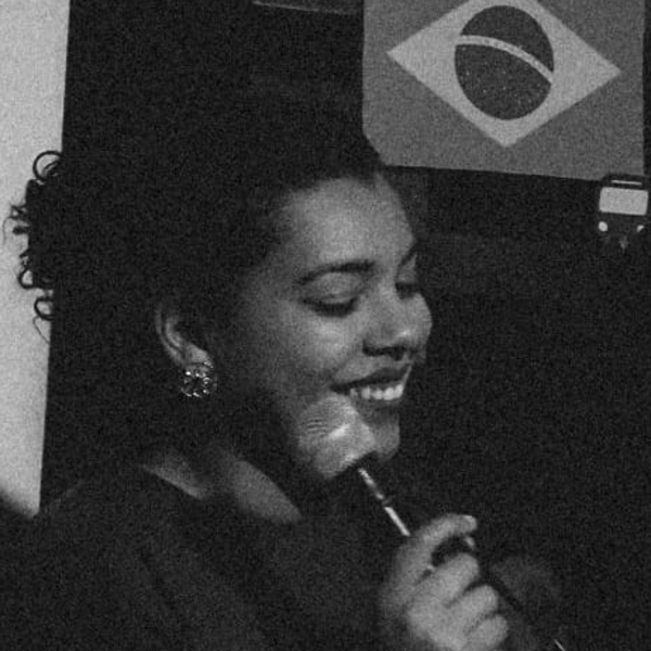 Andriele - Professor de português - Rio de Janeiro
