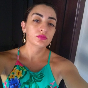 Amanda - Prof de auxílio nos trabalhos de casa - Vila Real
