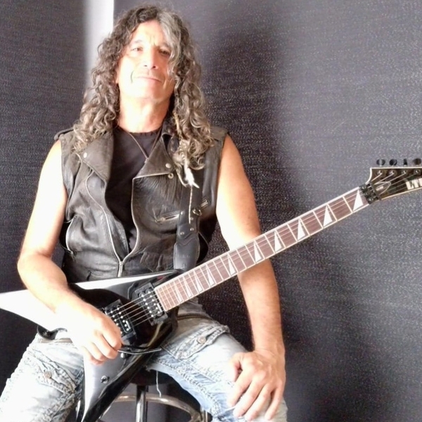Lobo - profesor de guitarra - Chiclana de la Frontera