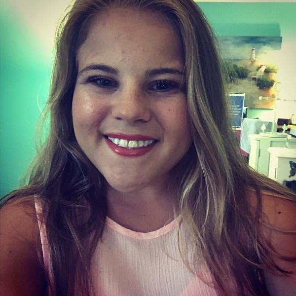 Samantha - Biology tutor - Milford