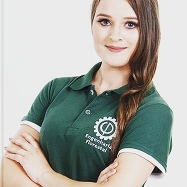 Amanda - Professor de biologia - Curitibanos (Santa Catarina)