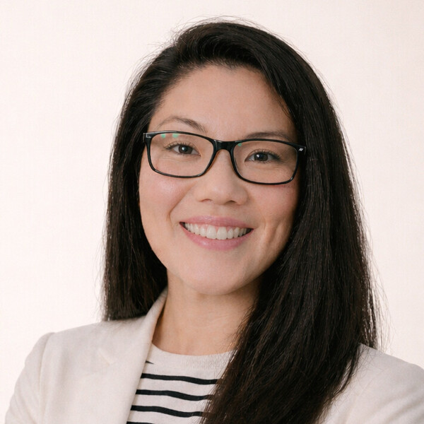 Kelly Futagawa - Professor de francês - Barra da Tijuca