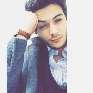 Hicham - Prof d'initiation informatique - Paris