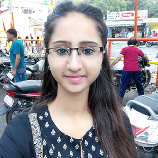 Kanak - Maths tutor - Ghaziabad