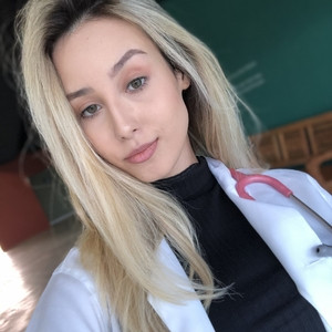 Ana Luiza - Professor de português para estrangeiros - 