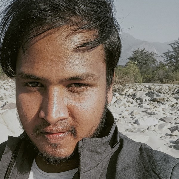 Mukesh - Physics tutor - Delhi