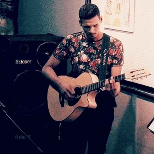 Luis - Professor de viola - Braga