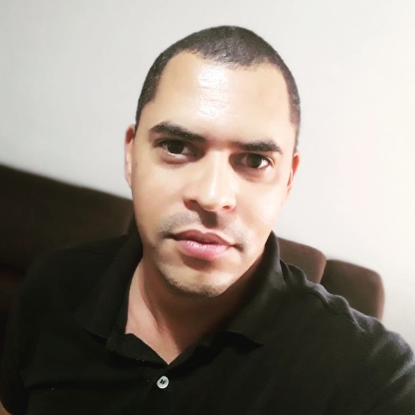 Jhoseffe - Prof de políticas - Jardim Tijuca