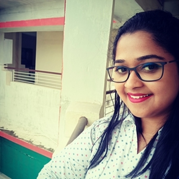 Deepika - Biology Tutor - Noida