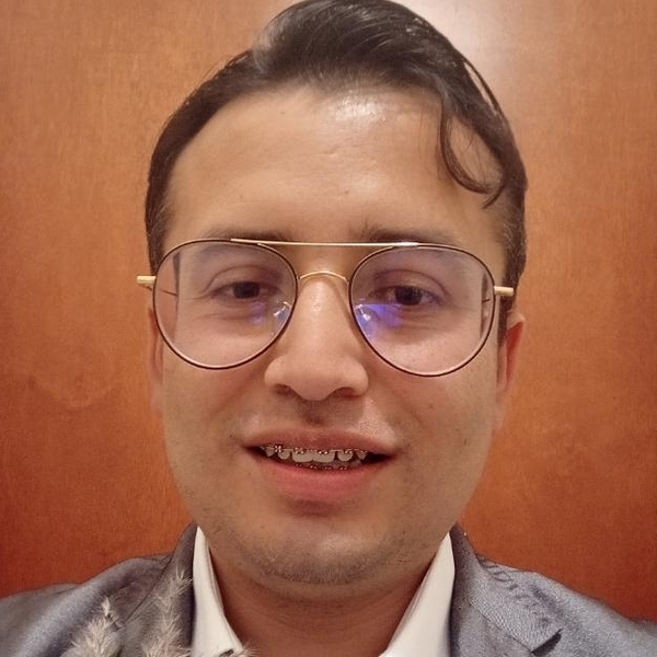 Héctor - prof de Inglés - Bogotá
