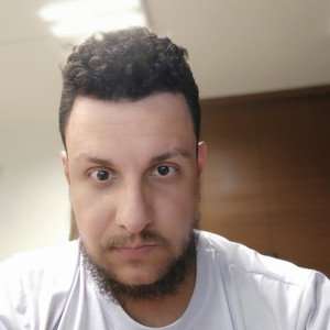 Thiago - Professor de iniciação à informática - Zona 03