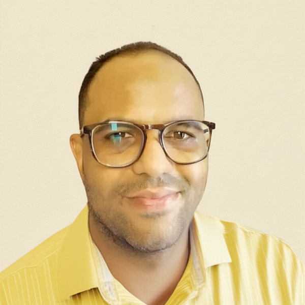 Otmane - Prof de biotechnologies - Paris 15e