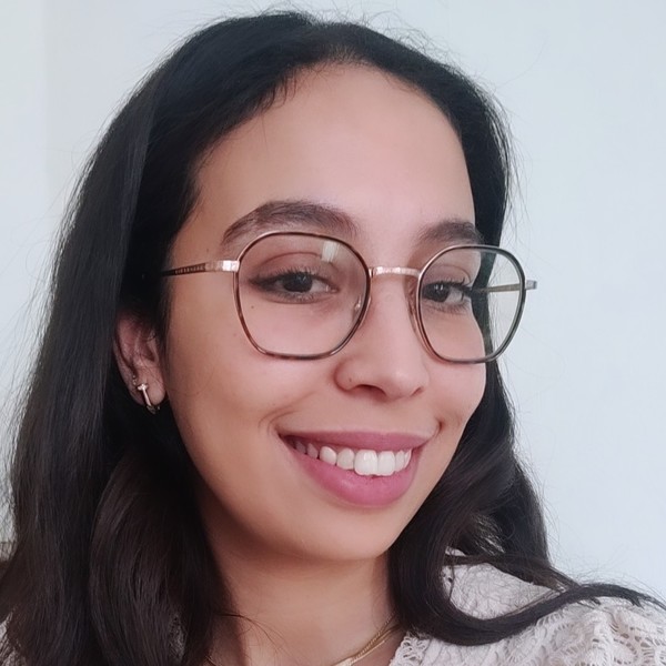 Siham - Prof de compréhension orale - arabe - Paris 7e