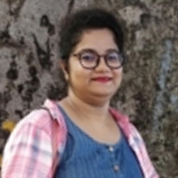 Salini - Biology teacher - Kolkata