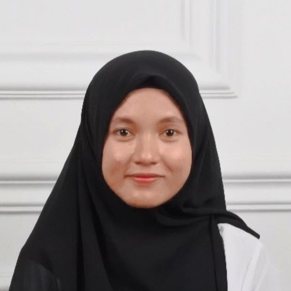 Wd Syafitri - Guru matematika - Kendari