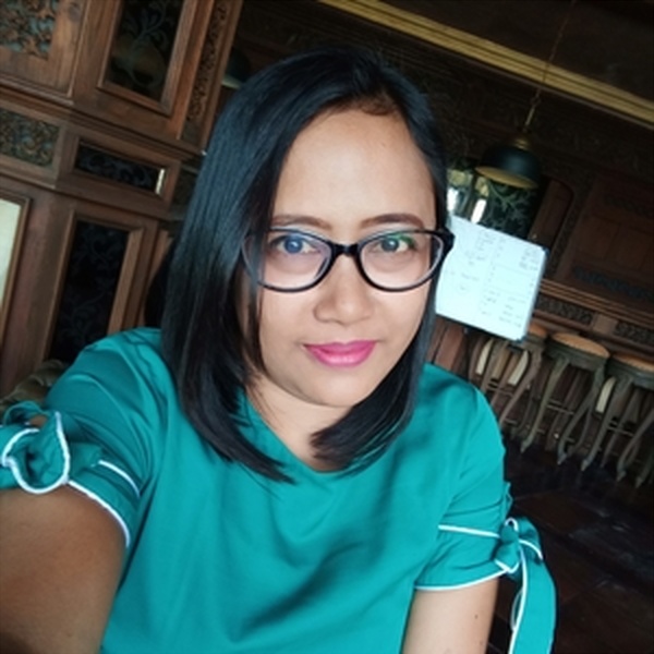 Ike - Guru bahasa inggris - Kecamatan Denpasar Barat