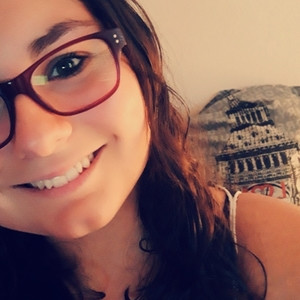 Julie - Prof de maths - Avignon