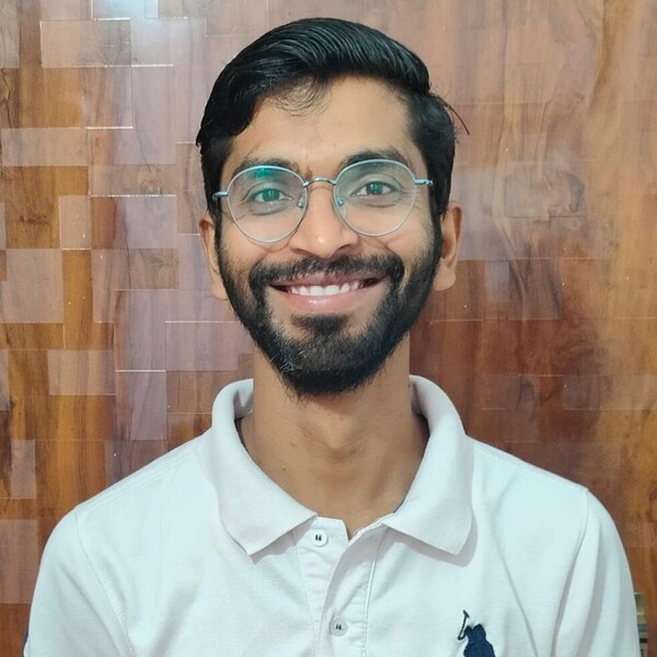 Peeyush - Chemistry tutor - Kamshet