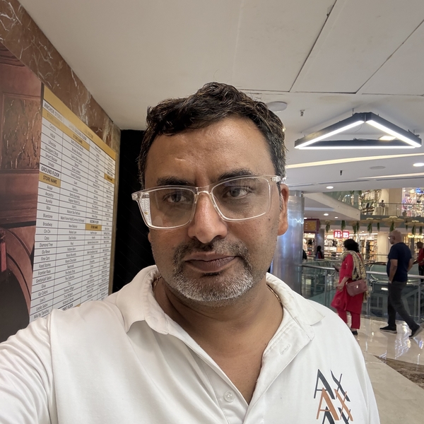 Jitendra - Physics tutor - New Delhi