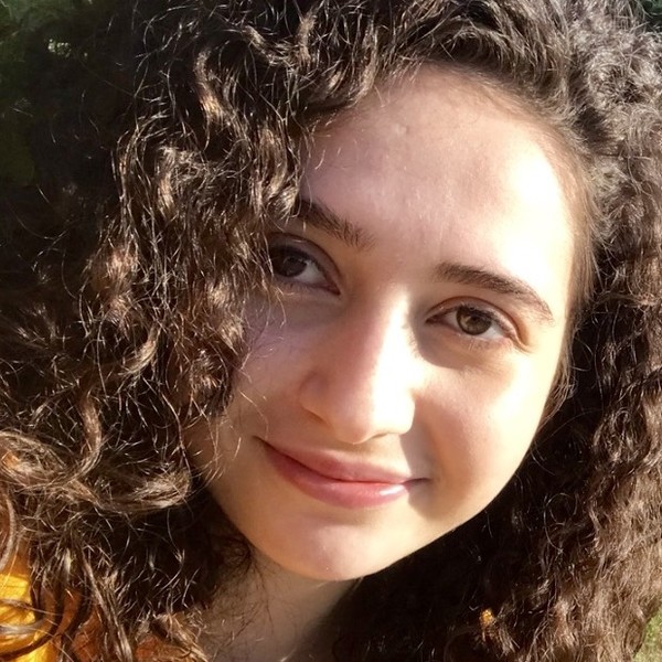 Elif - Biyoloji öğretmeni - Mersin