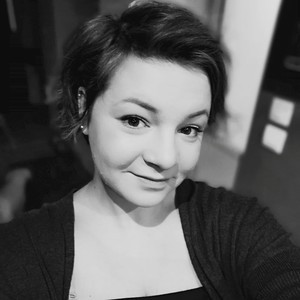 Camille - Prof de fle - français langue étrangère - Beaufort-en-Vallée