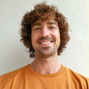 Pedro Augusto - Professor de português para estrangeiros - 