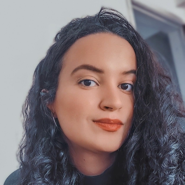 Rafaela - Professor de português para estrangeiros - Juiz de Fora