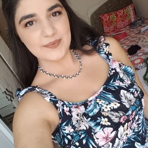 Esra - Tarih öğretmeni - 