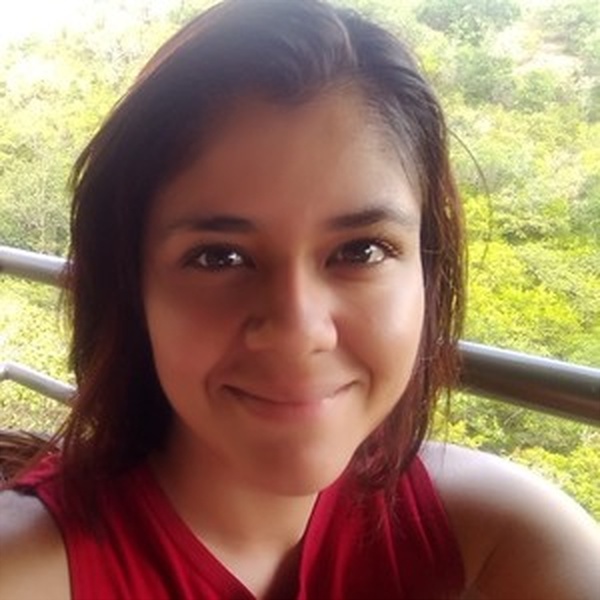 Esmeralda - Profesor de manualidades - Xalapa Enríquez