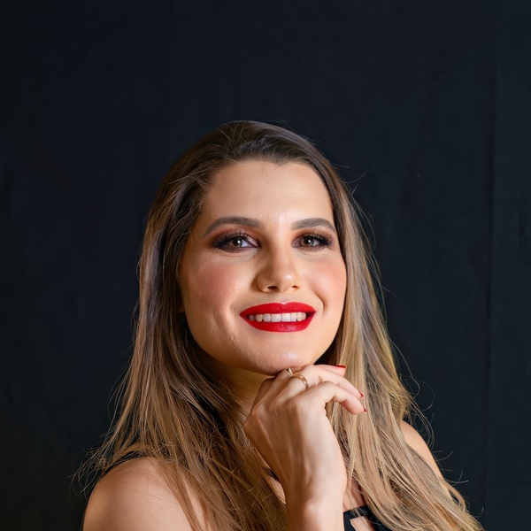 Erika Cristina - personal trainer - 