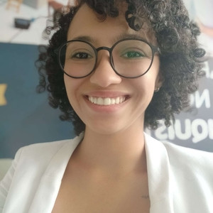 Ana Paula - Professor de português para estrangeiros - Centro