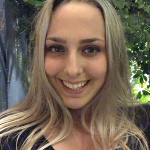 Daria - Biology tutor - London