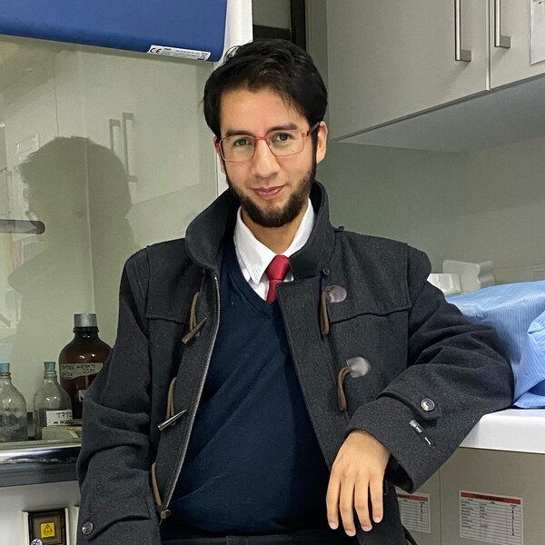 Bastián - Profesor de ciencias naturales - Viña del Mar