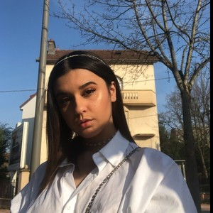 Cynthia - Prof de chant - Talant