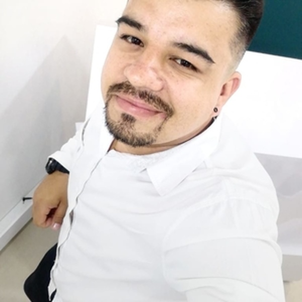 John - Profe de informática básica - Medellín