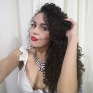 Vivian - Prof de auxílio nos trabalhos de casa - Parnamirim