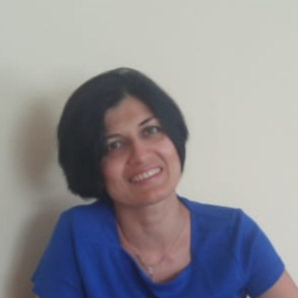 Nargiz - Piano tutor - Edmonton