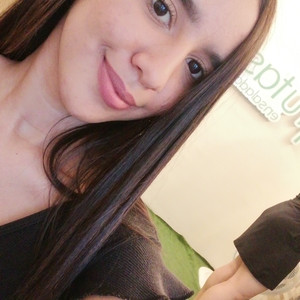 Karina - Profe de hablar en público - Medellín