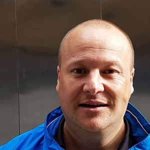 Frans - Prof de holandês - Bela Vista