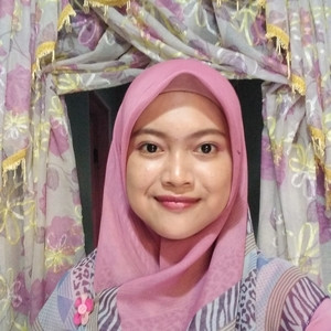 Arum - Guru ekonomi - Kecamatan Mlati