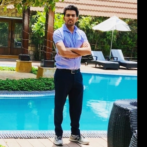 PAWAN - Physics tutor - New Delhi