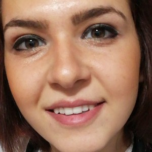 Seda - Turizm yönetimi öğretmeni - 